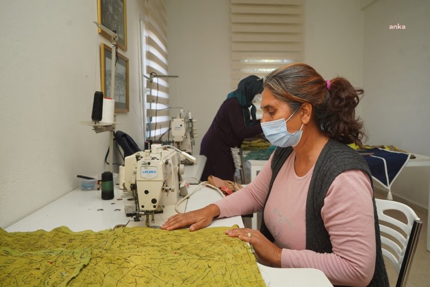 Ayvalık Belediyesi Mahalle Evleri'nde kurslar devam ediyor