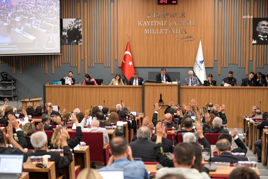 İzmir Büyükşehir Belediye Başkanı Tugay: Karşıyaka’nın hakkını istiyoruz