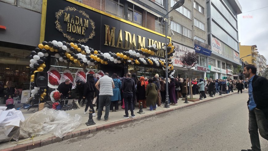 Karabük’te indirimli züccaciye mağazası açılışında izdiham yaşandı