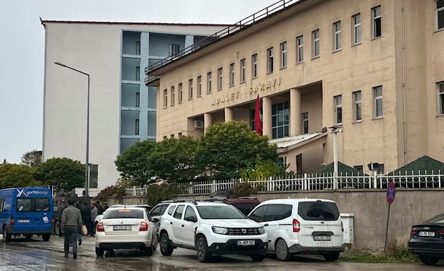 Yüksekova'da evrakta sahtecilik operasyonunda gözaltına alınan 16 kişiden 5’i tutuklandı