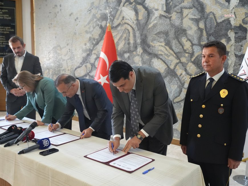 Şehitkamil Belediyesi tarafından yapımı tamamlanan 621 konut, emniyet mensuplarının kullanımı için İçişleri Bakanlığı’na devredildi