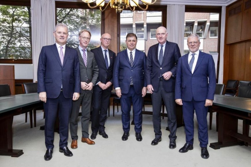 İZTO'dan Bremen'e proje yağmuru