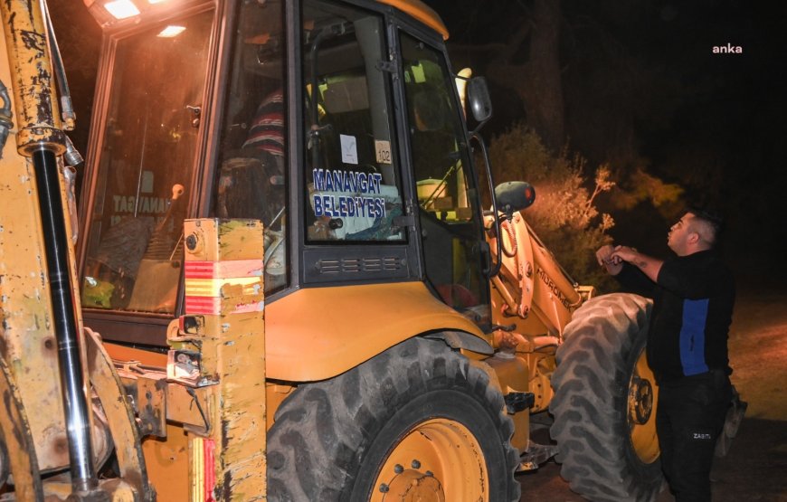 Manavgat Belediyesi’nden orman yangınına hızlı müdahale