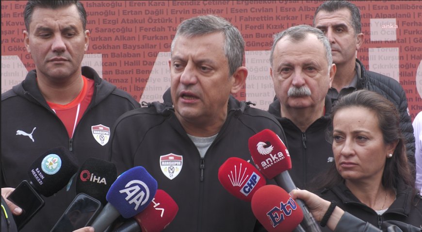 Özgür Özel’den, Erdoğan’ın 'Lübnan'dan yeni sığınmacılar gelirse kapımız açık’ sözlerine tepki: Bıçak kemiğe dayanmışken, çıldırmamak elde değil