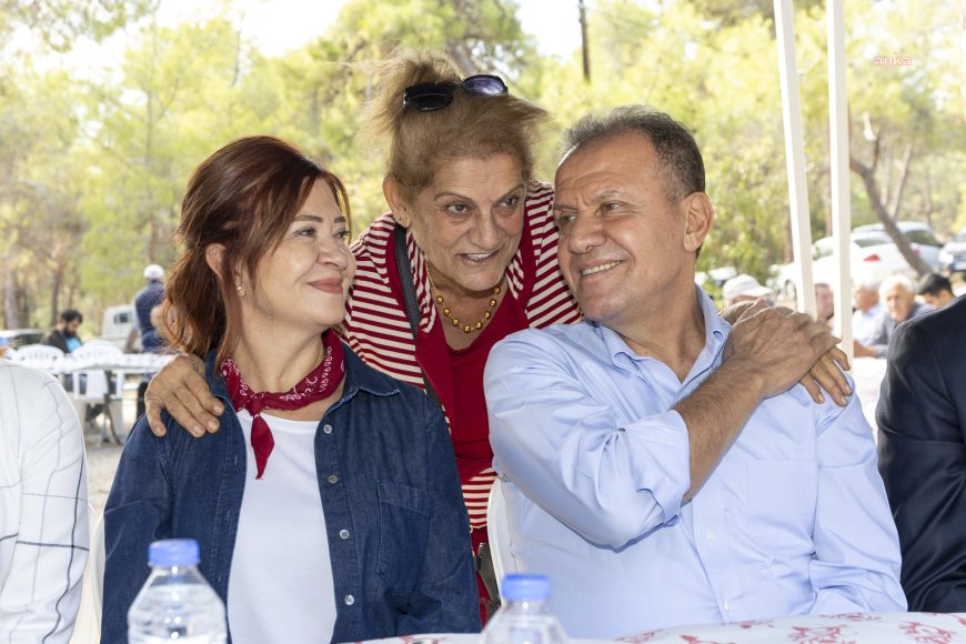 Mersin Büyükşehir Belediye Başkanı Seçer: "Türkiye geri dönülmeyecek bir yola girmiştir. Bunu değiştirmemiz lazım"