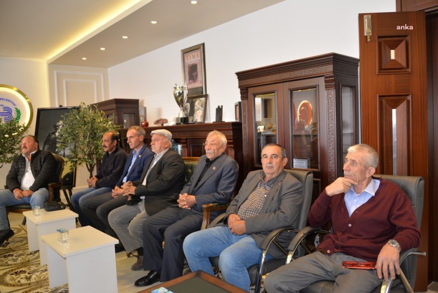 Bozüyük Belediye Başkanı Mehmet Bakkalcıoğlu, muhtarları ağırladı 