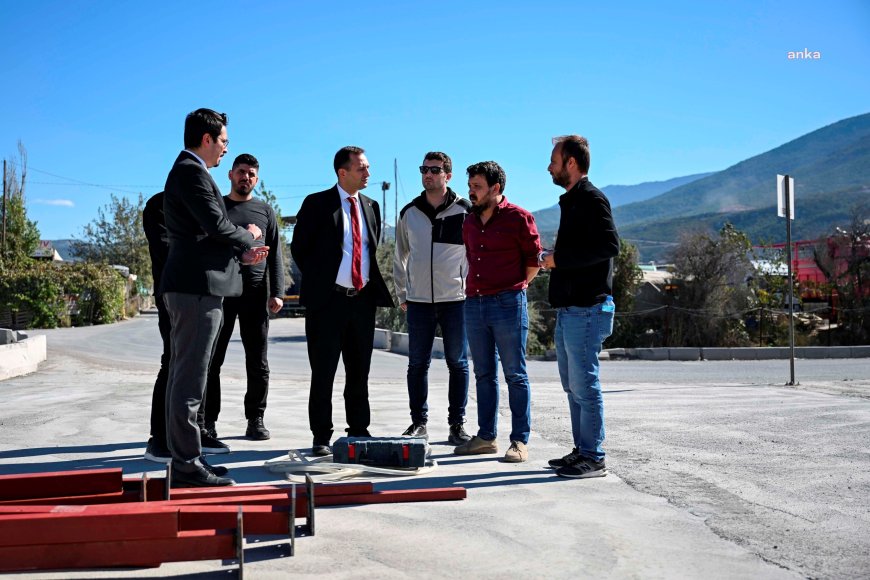 Bornova’nın yolları hızla yenileniyor