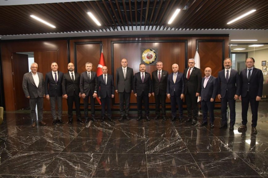 Vali Aksoy ve Başkan Kesikbaş Samsun'da