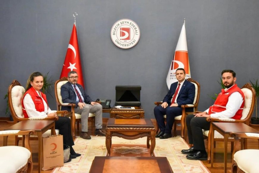 Türk Kızılay Bilecik Şube Başkanı Ateş'ten Rektör Kaplancıklı'ya ziyaret