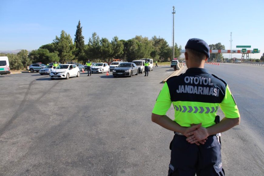 Aydın'da Otoyol Jandarma Komutanlığı göreve başladı