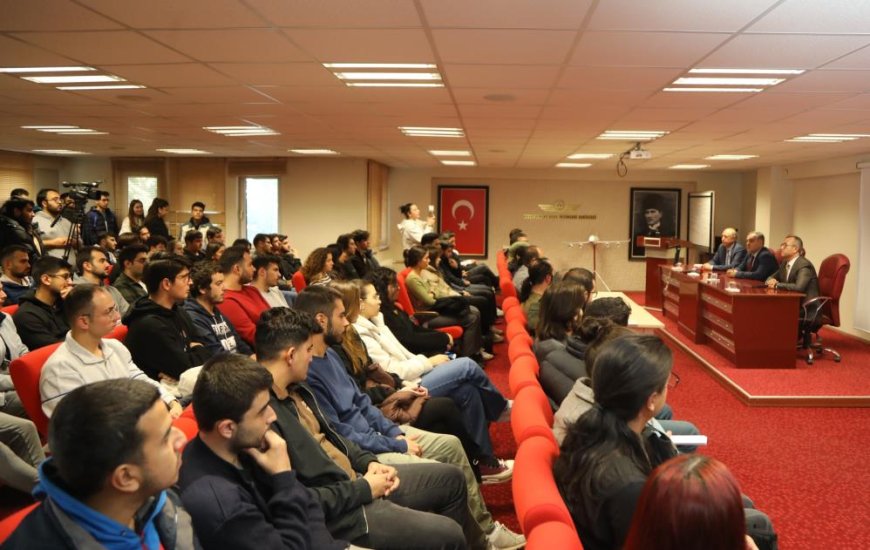 ERÜ’de 'Rektör-Öğrenci Buluşması' etkinliği devam ediyor