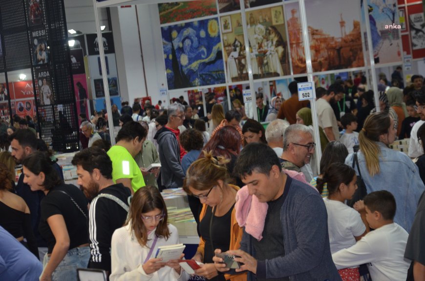 İZKİTAP - 4. İzmir Kitap Fuarı Fuar İzmir’de kapılarını açtı