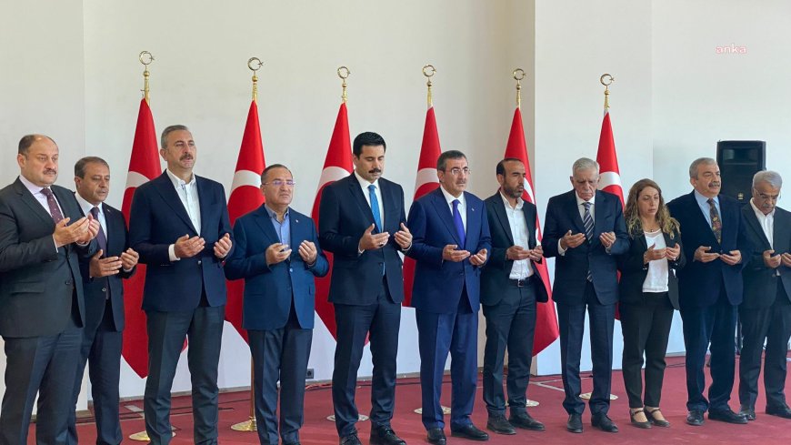 Şenyaşar ve Yıldız aileleri arasında husumet sona erdi… Cumhurbaşkanı Yardımcısı Yılmaz: “Bu barış sadece iki ailenin değil, toplumun birliği için son derece anlamlıdır”