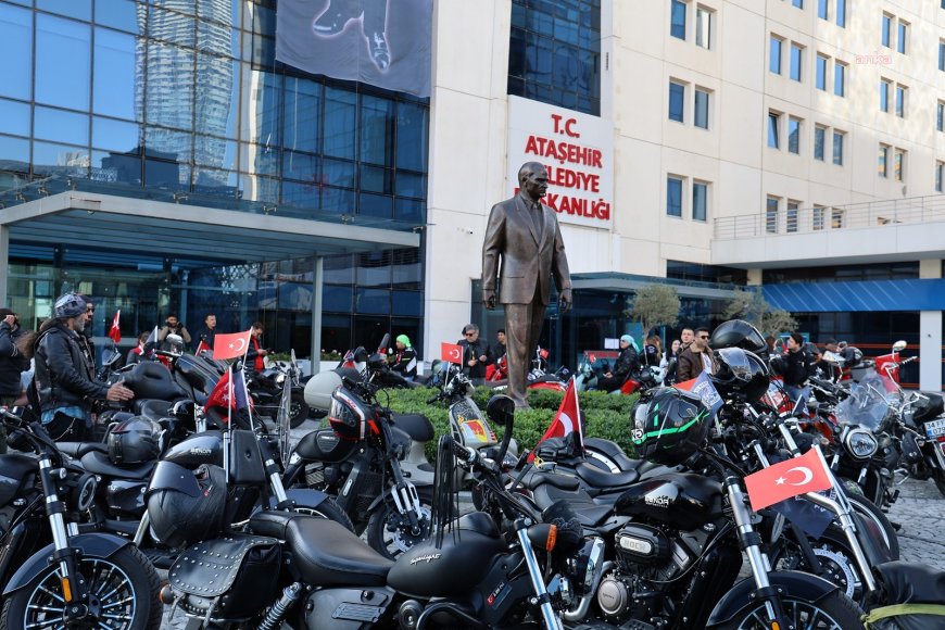 Ataşehir'de Cumhuriyet Konvoyu, 29 Ekim coşkusuna renk kattı
