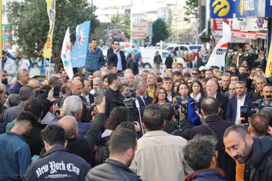 Tülay Hatimoğulları: Sandık iradesine dün yine bir operasyon çekilmiştir. Bunun arkasındaki irade saraydaki iktidarın ta kendisidir
