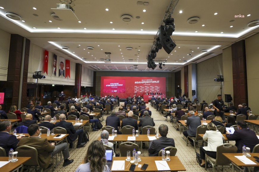 CHP’nin “Millet İradesine Sahip Çıkıyoruz” kampı başladı