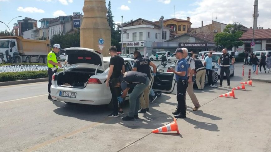 Çorum'da polisin şok uygulamalarında aranan 6 kişi yakalandı