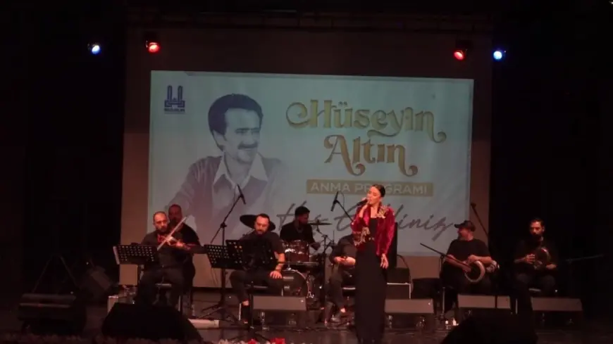 Taçsız kral memleketi Erzurum'da anıldı
