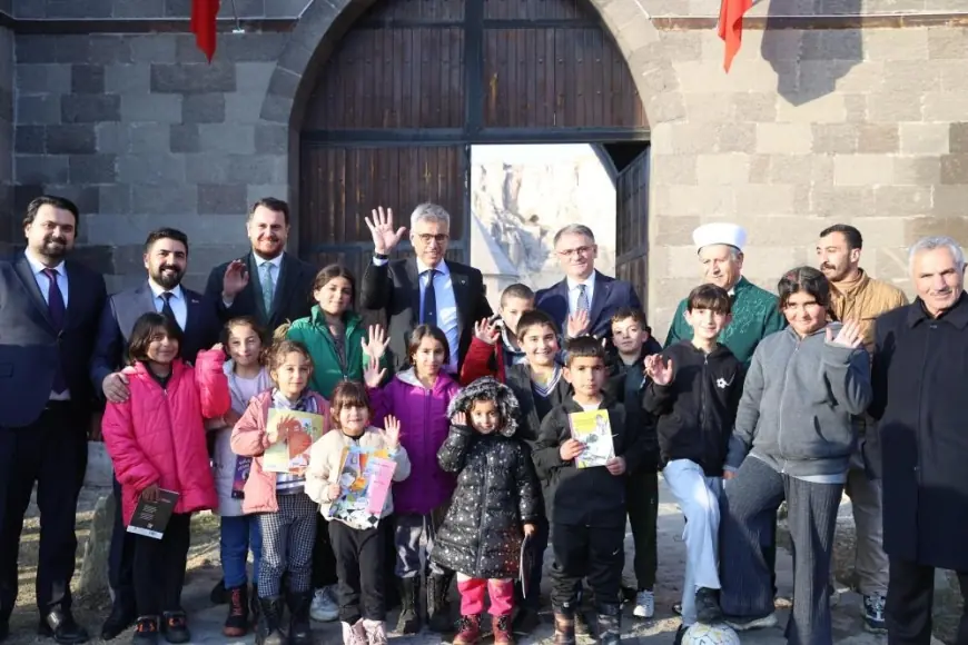 Sağlık Bakanı Memişoğlu: "Van’ımıza 800 yataklı bir şehir hastanesi kazandıracağız"