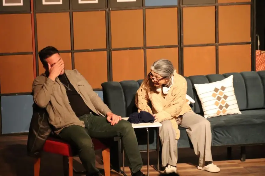 Alzheimer hastalığı tiyatroya uyarlandı