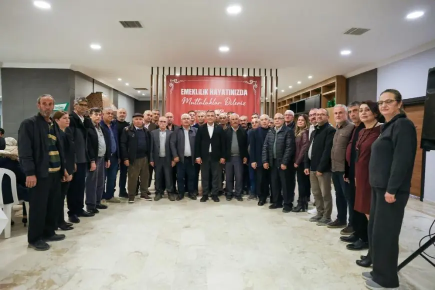 Manavgat Belediyesi'nden emekli çalışanlara teşekkür yemeği