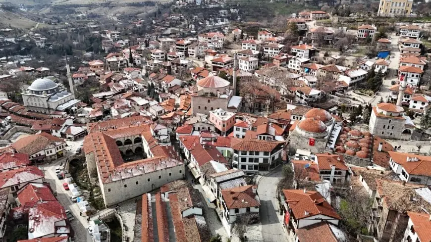 "Korumanın başkenti" Safranbolu'daki asırlık camiler Ramazan ayını bekliyor