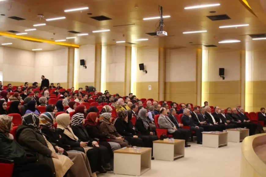 Sakarya Üniversitesi'nde "İlahiyat İlimlerinin Güncel Anlamı" konuşuldu
