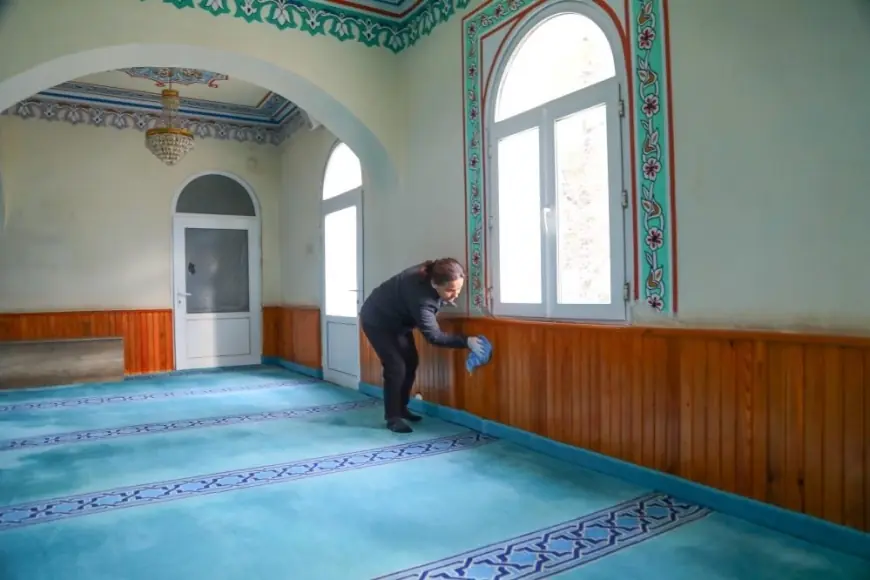 Bodrum Belediyesi'nden Ramazan öncesi cami temizliği