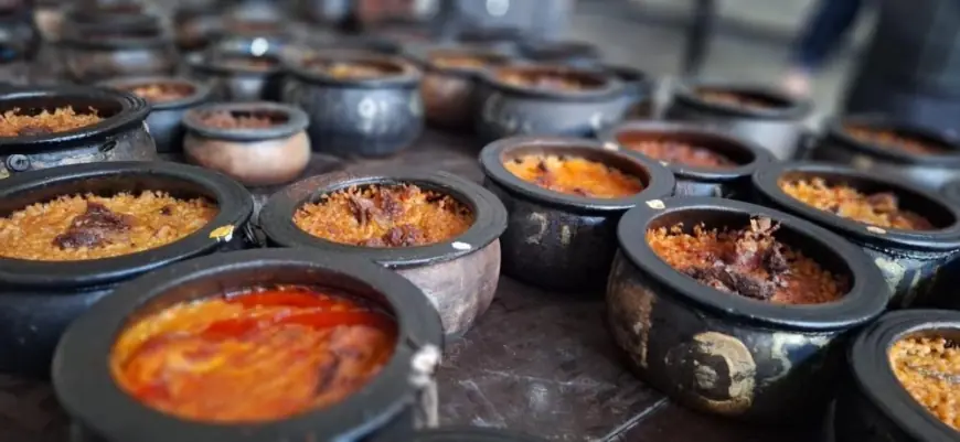 Ramazan'ın vazgeçilmez lezzeti: 8 saatte pişiyor, hazır olduğu, kaleden çalınan davulla duyuruluyor