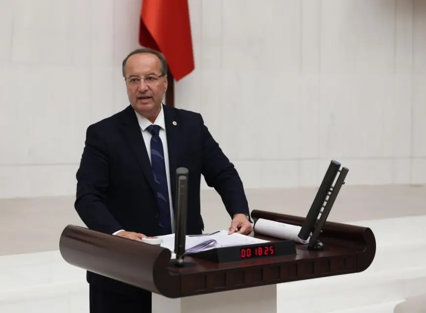 CHP'li Akay kademeli emeklilik için kanun teklifini TBMM'ye sundu