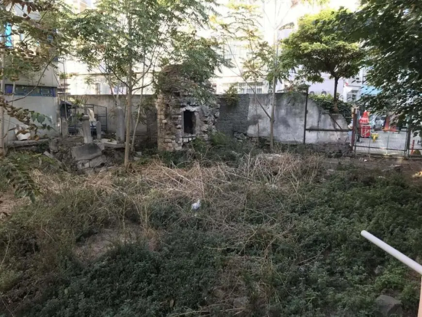 Fatih'in asırlık hazinelerinden kaybolan Bakkalzade Mescidi ihya edilerek ibadete açıldı