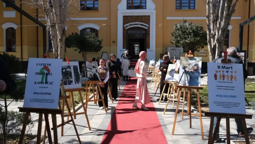 KMÜ Yeni Medya ve İletişim Bölümü öğrencilerinden 8 Mart'a özel sergi