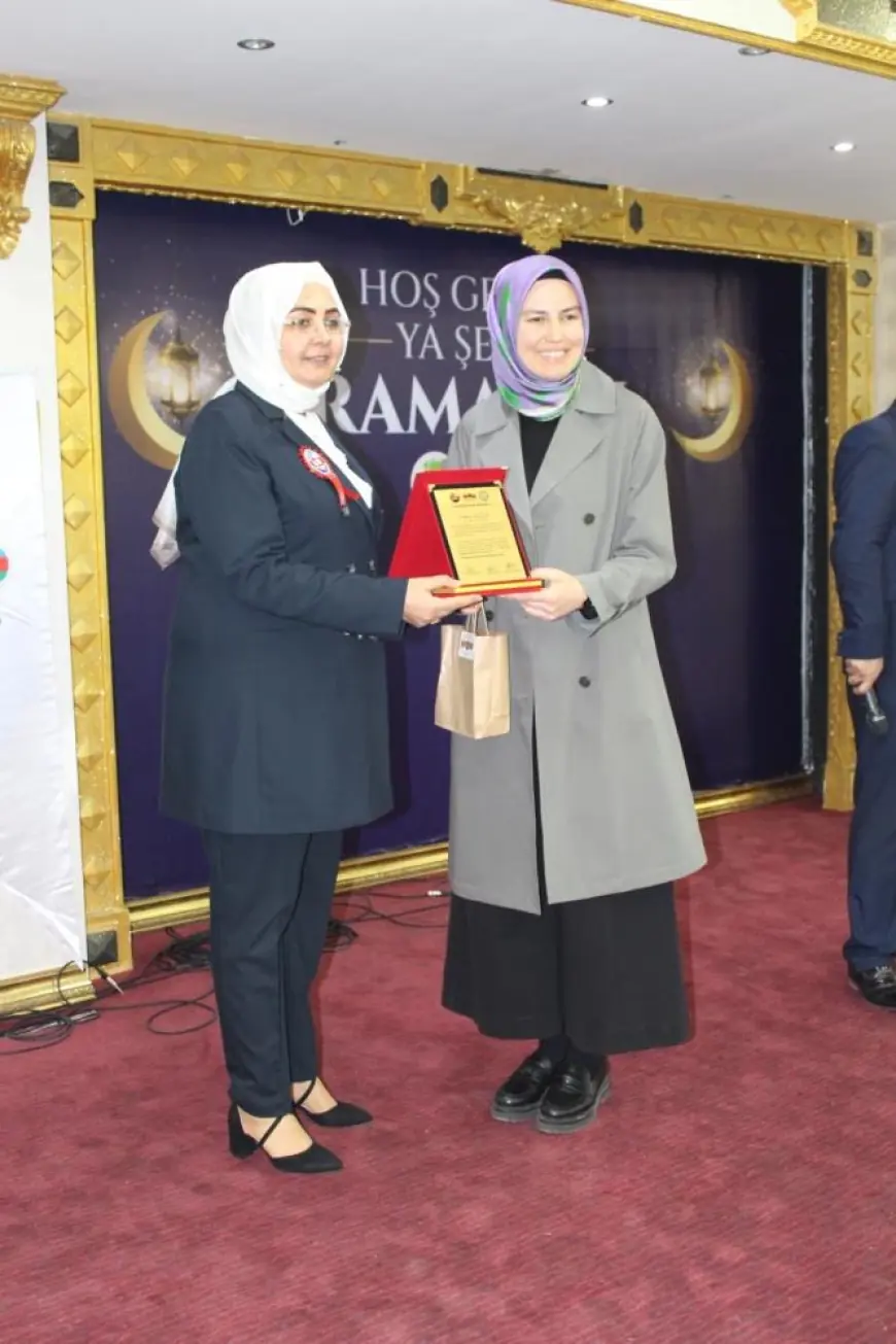 Kadınlar Günü'nde 50 başarılı kadına onur ödülleri verildi