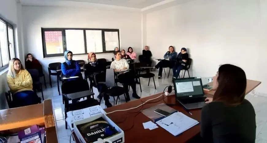 Bozyazı'da sağlık personeli eğitim seminerine katıldı