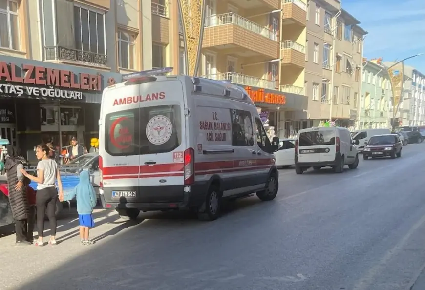 Konya'da para çektiği banka önünde düşerek başını çarpan kişi hayatını kaybetti