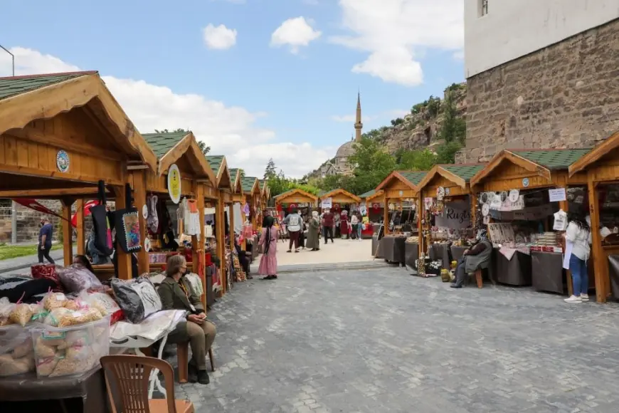 Bu pazar Talas’ta Ramazan'ın ikinci "Maharetli Eller"i