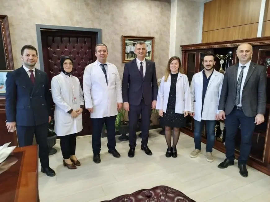 Başkan Sezer, sağlık çalışanlarının Tıp Bayramı'nı kutladı