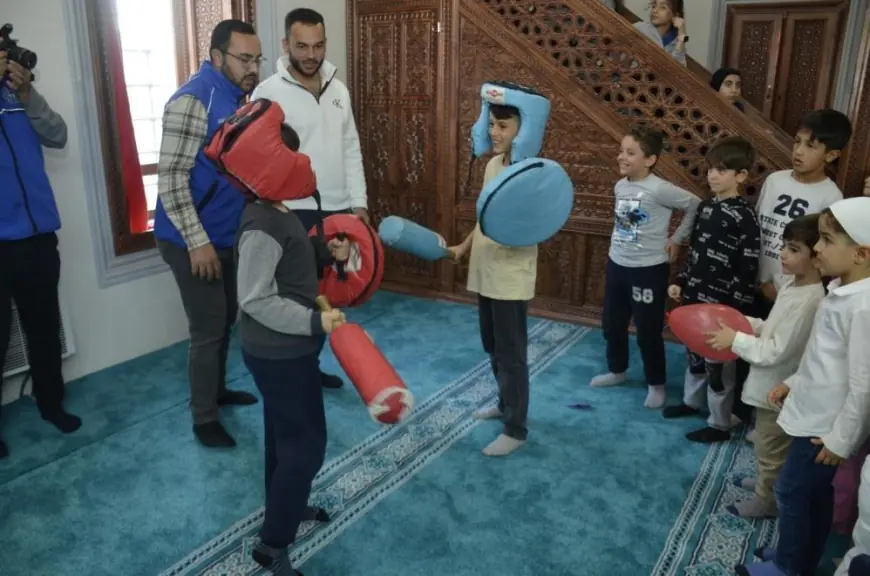 Besni’de "Ramazan coşkusu" temalı program