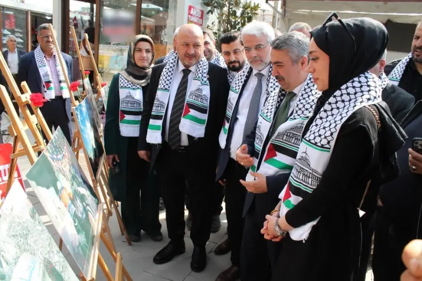 ‘Gazze'de Ramazan' temalı sergi açıldı