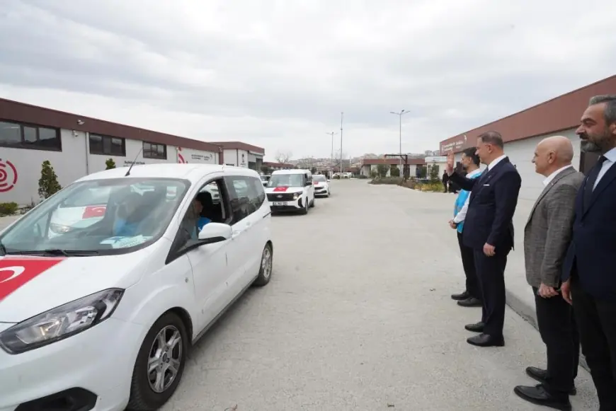Beylikdüzü'nde ihtiyaç sahibi ailelere erzak desteği