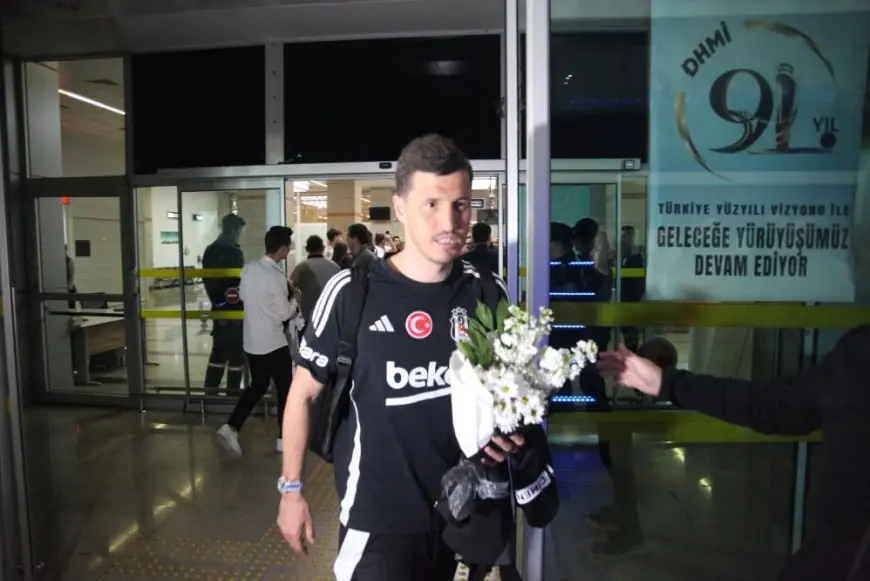 Beşiktaş kafilesi Konya'ya geldi