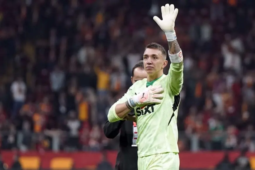 Galatasaray bu sezon ligde 9. kez kalesini gole kapadı