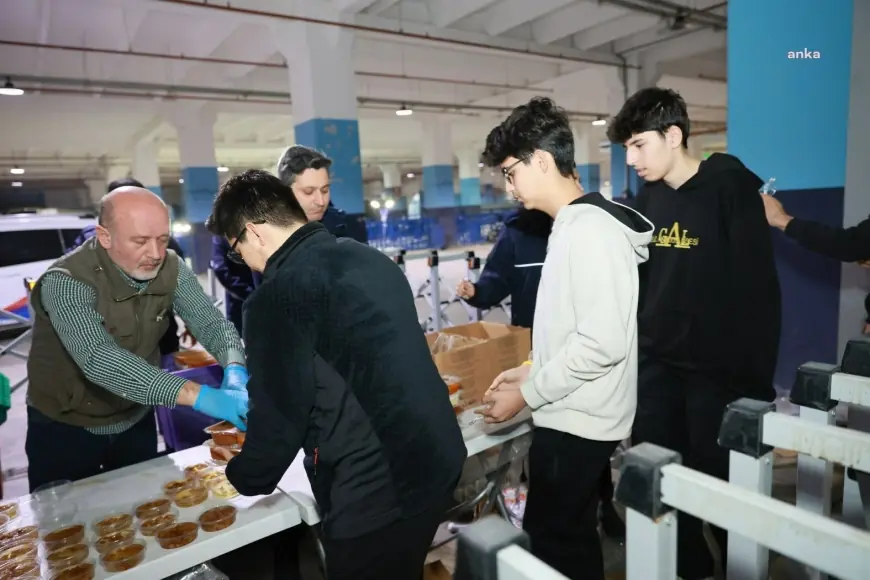 Yunusemre Belediyesi'nden birlik ve beraberlik iftarı