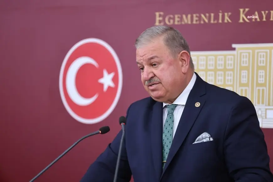 Ekrem İmamoğlu'na gözaltı... Yeniden Refah Partili Bekin: "Sandıktan elde edilemeyen sonucu hazmedemeyip siyasi rakiplerini saf dışı bırakmaya çalışmak hiçbir sonuç vermez"