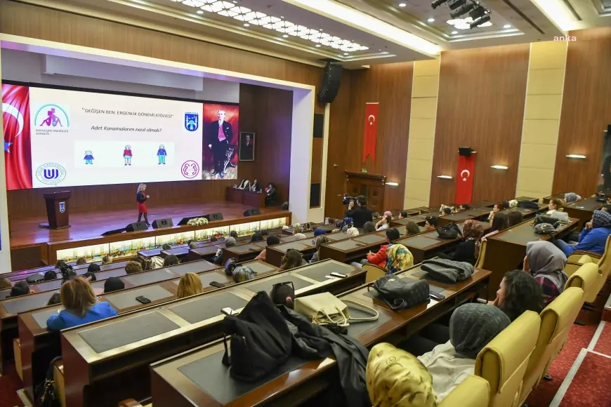 Ankara Büyükşehir Belediyesi'nden "Anne-Çocuk Ergenlik Döneminde Birlikte" semineri