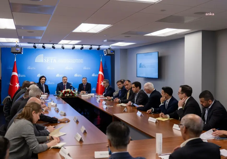 Dışişleri Bakanı Hakan Fidan, ABD Ziyareti Kapsamında Washington'da Suriye- Amerikan Toplumu Temsilcileri ile Görüştü