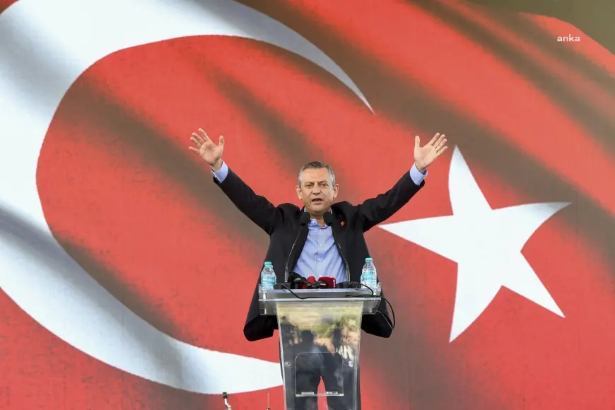 Özgür Özel: “Tayyip Erdoğan artık bir cuntanın başkanıdır”