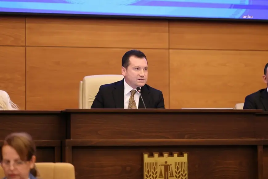 Silivri Belediye Başkanı Balcıoğlu: "Şu anda parasızlığı yönetiyoruz"