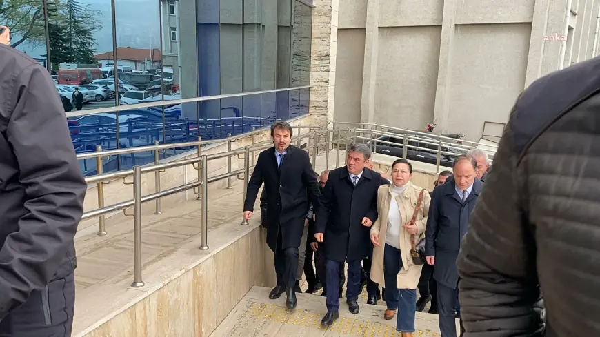 Zonguldak Belediye Başkanı Erdem, savcılık ifadesinin ardından serbest bırakıldı