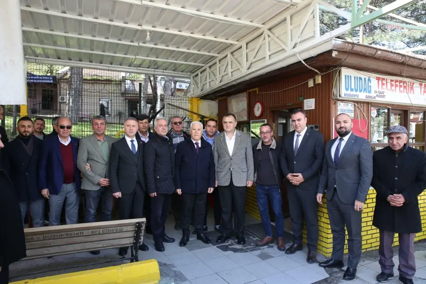 Bursa Büyükşehir Belediye Başkanı Bozbey, Piremir Mahallesi’nde vatandaşlarla buluştu
